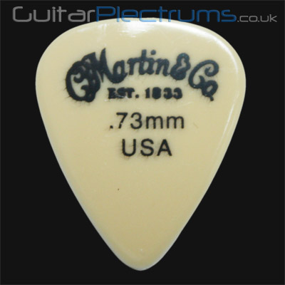 C F Martin Number 4 Nylon 0.73mm Guitar Plectrums - Click Image to Close