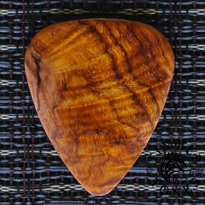 Timber Tones Burma Padauk Guitar Plectrums - Click Image to Close