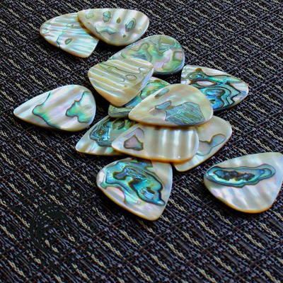 Abalone Tones Green Abalone Guitar Plectrums - Click Image to Close