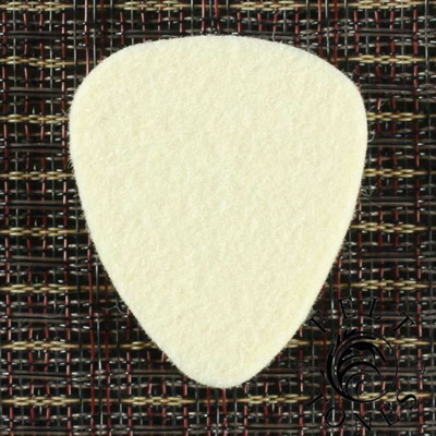 Felt Tones Natural Wool Guitar Plectrums - Click Image to Close