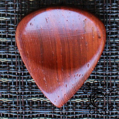 Groovy Tones Padauk Guitar Plectrums - Click Image to Close