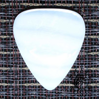 Shell Tones Freshwater Mother Of Pearl Guitar Plectrums