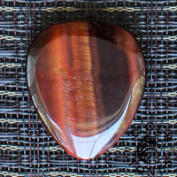 Tiger Tones Red Tiger Eye Guitar Plectrums